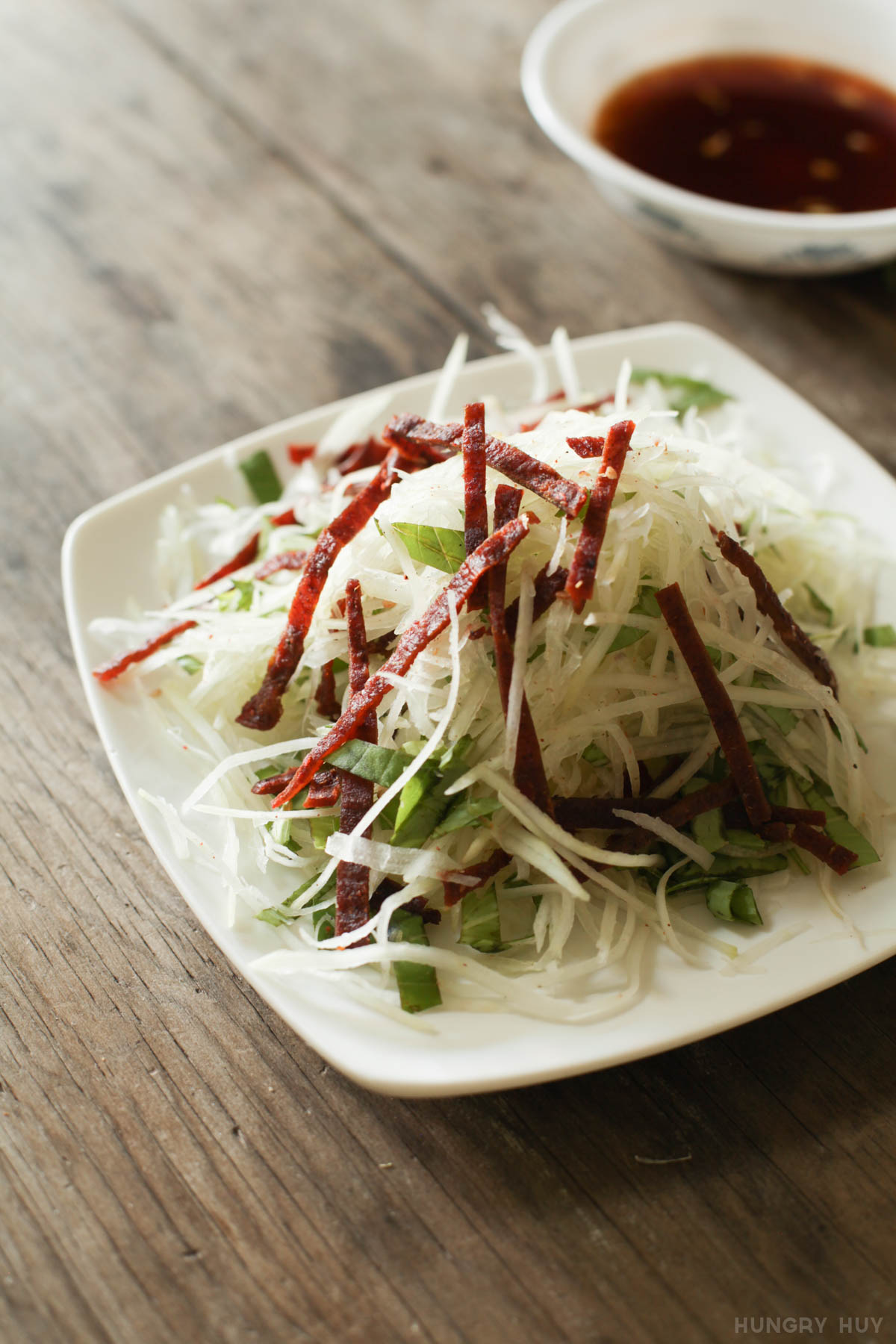 Green Papaya Salad Recipe (Vietnamese Style with Beef Jerky)