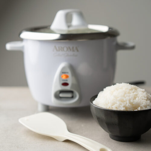 Aroma Stainless Steel 4-Cup Rice Cooker - Perfectly Prepares 2-8