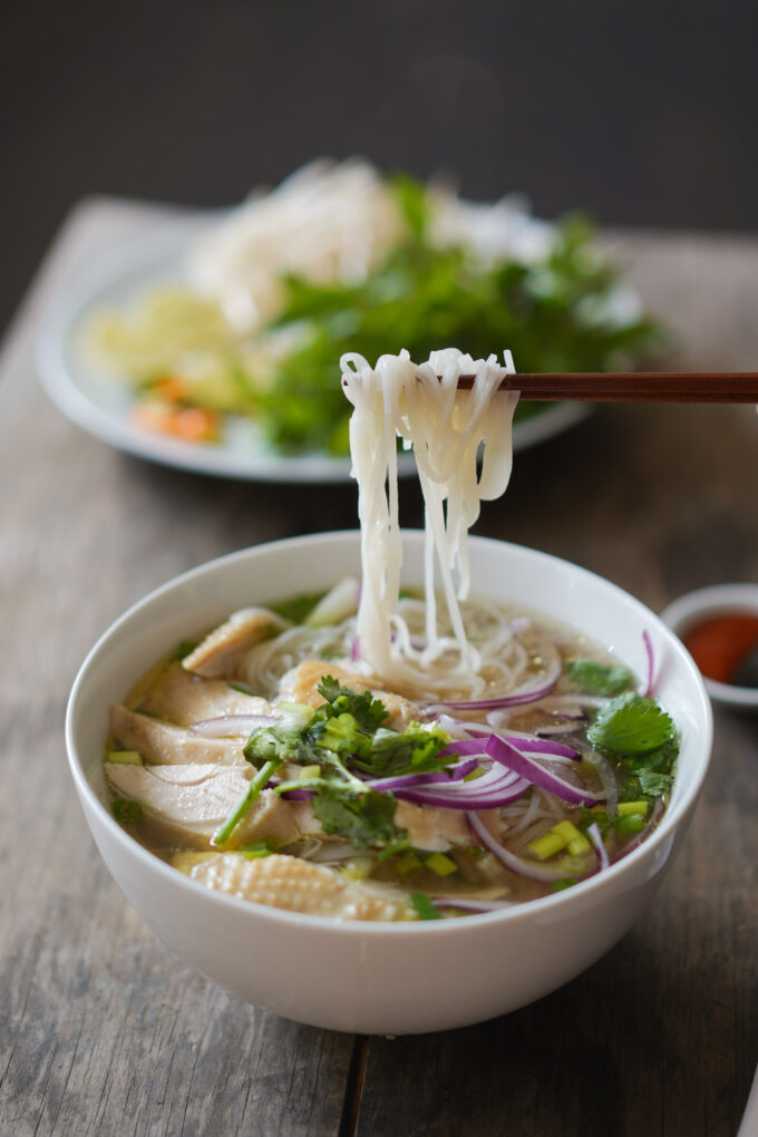 Chicken Phở Recipe (Easy Vietnamese Phở Gà) - Hungry Huy