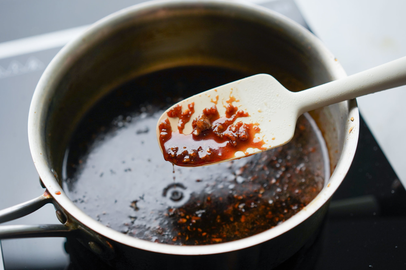 Asian Soy Glaze Recipe (Easy Sticky & Sweet Sauce) - Hungry Huy