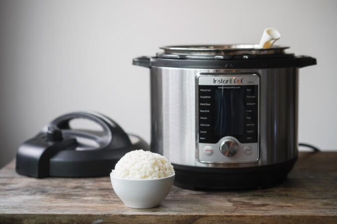 How to Cook Perfect Instant Pot Rice - Hungry Huy