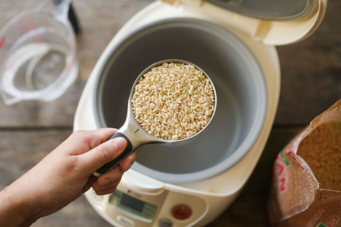 How to Cook Perfect Brown Rice in a Rice Cooker