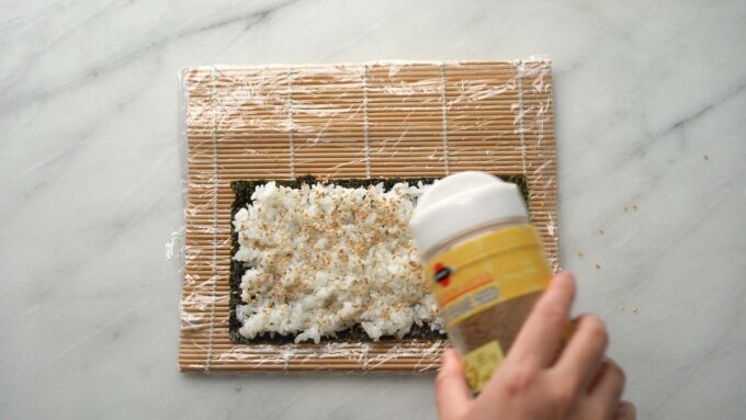 When making sushi rolls with a bamboo mat, place it in a large ziplock bag  instead of using Saran or Cling wrap for easy clean up. : r/lifehacks