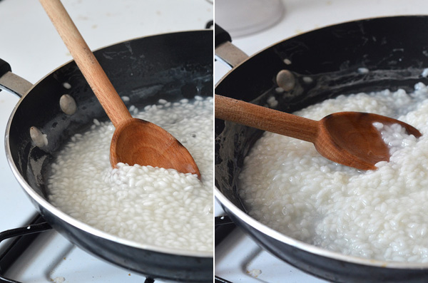 cooking the glutinous rice in a pan