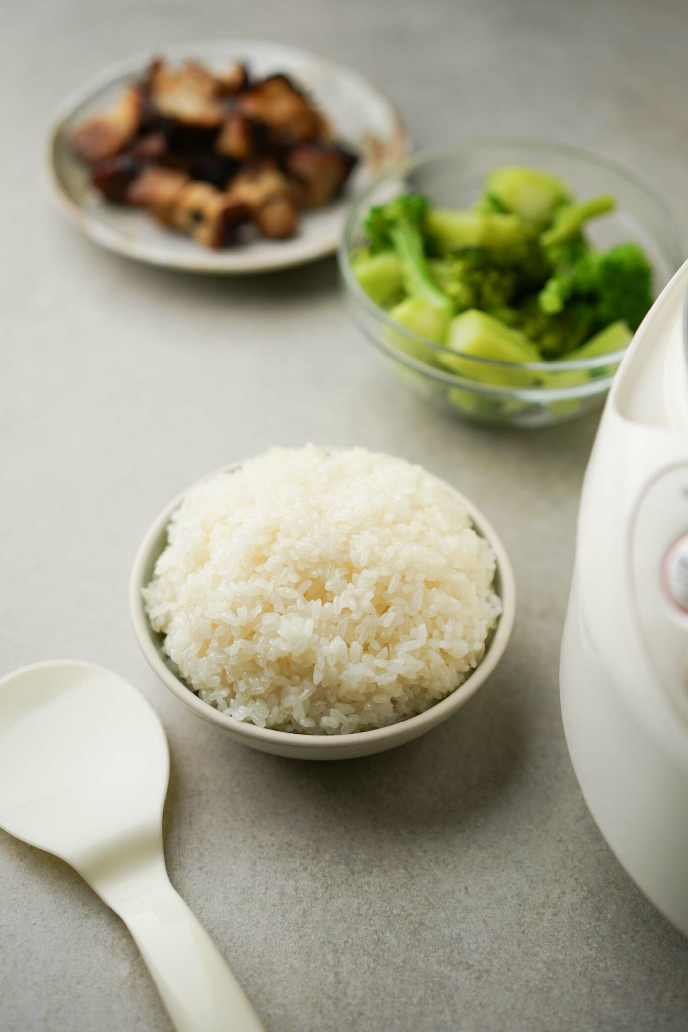 Sticky Rice Recipe in a Rice Cooker (Easy & Hands-off!) - Hungry Huy